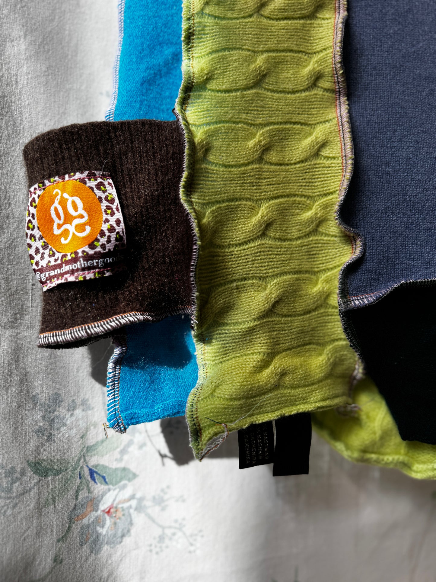 "RHODE" Cashmere S'vest