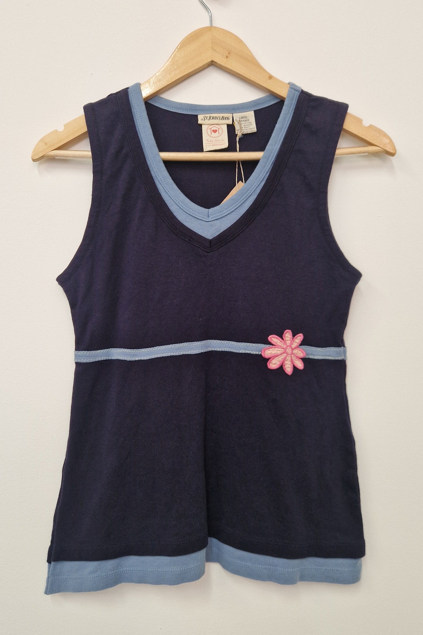 "PENELOPE" Talo House Tank