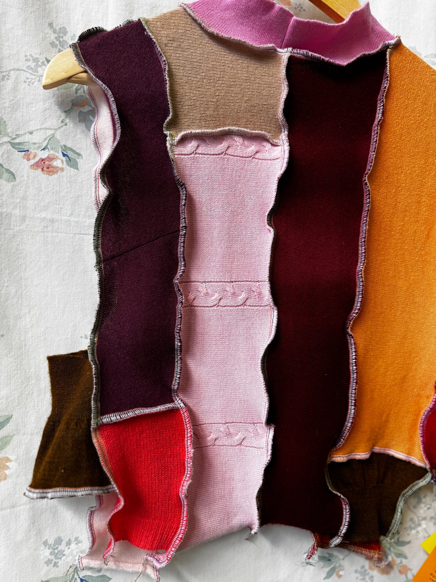 "BETTIE" Cashmere S'vest