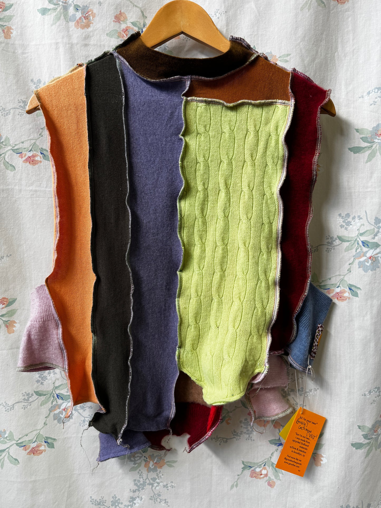 "JESSICA" Cashmere S'vest