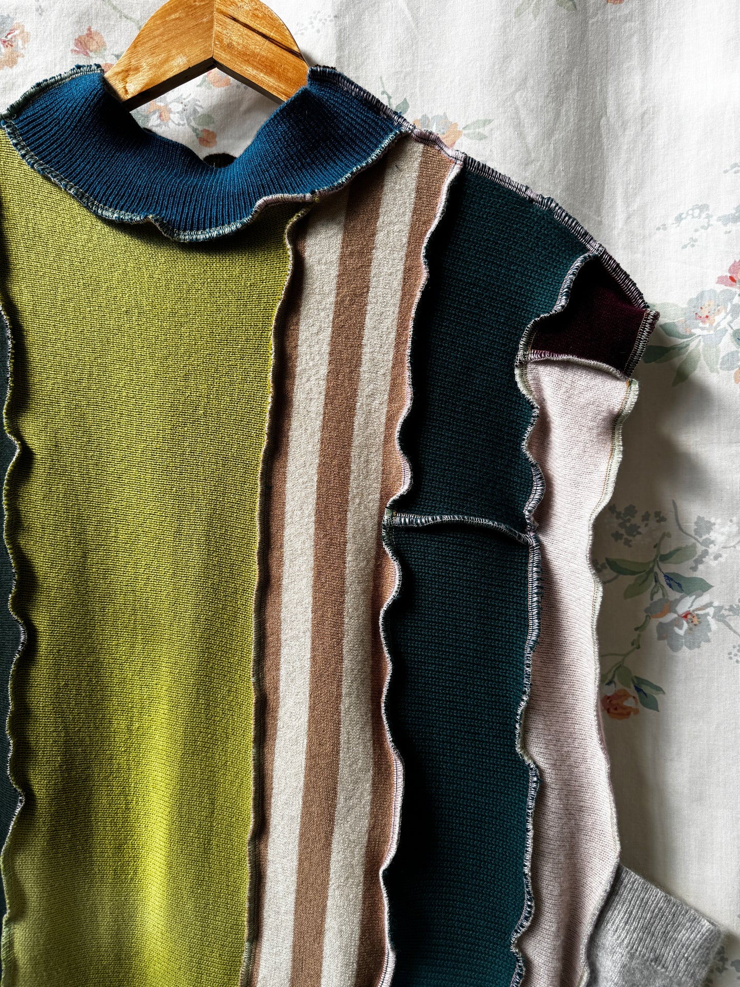 "MARY JO" Cashmere S'vest