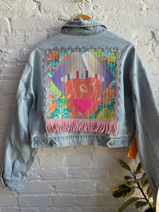 "MOUTH BLOOMS" Friends w/Denimfits