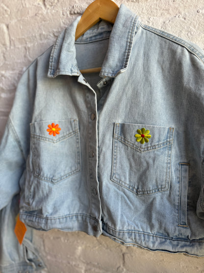 "MOUTH BLOOMS" Friends w/Denimfits