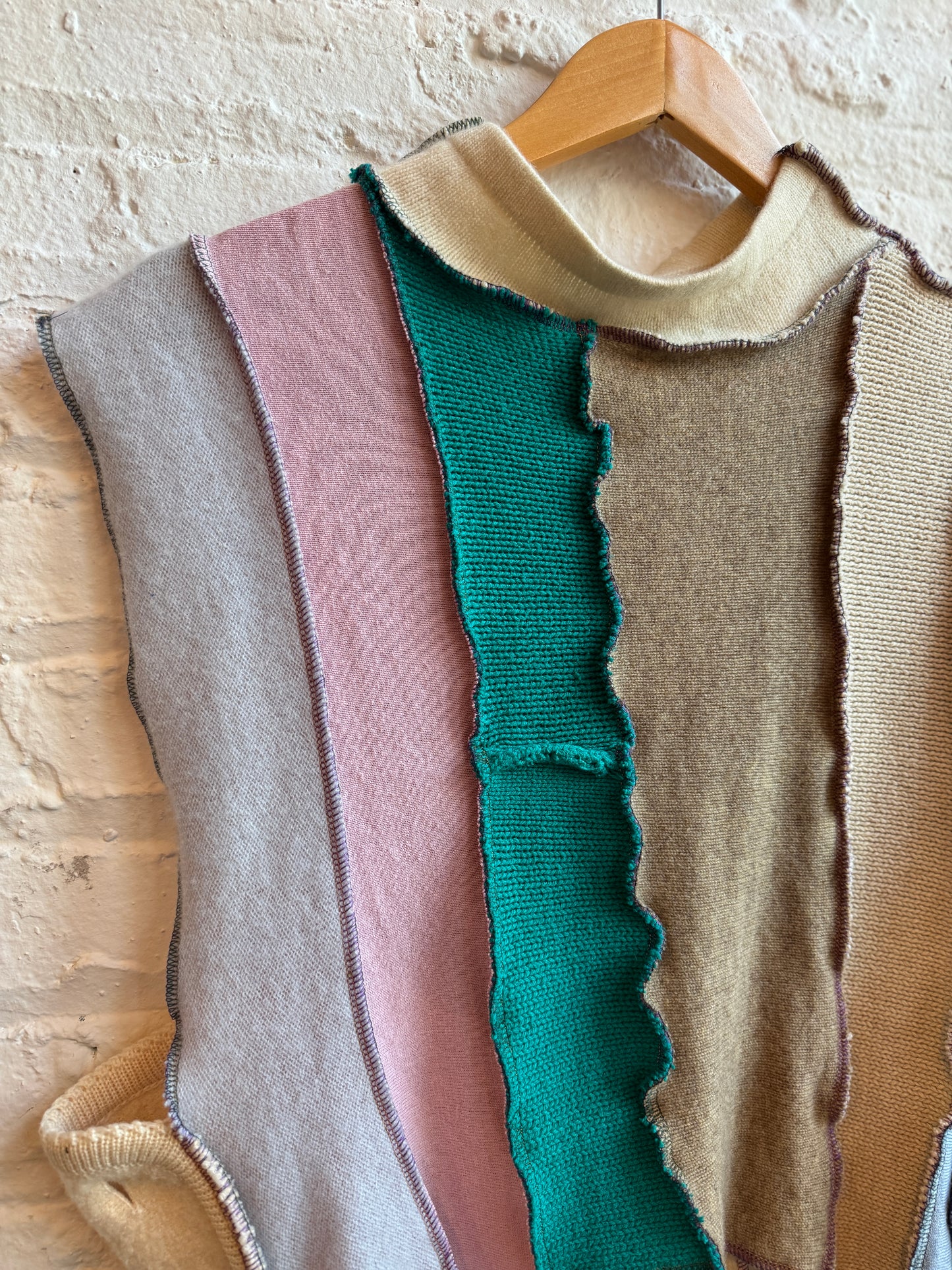 "DESTINY" Cashmere S'vest