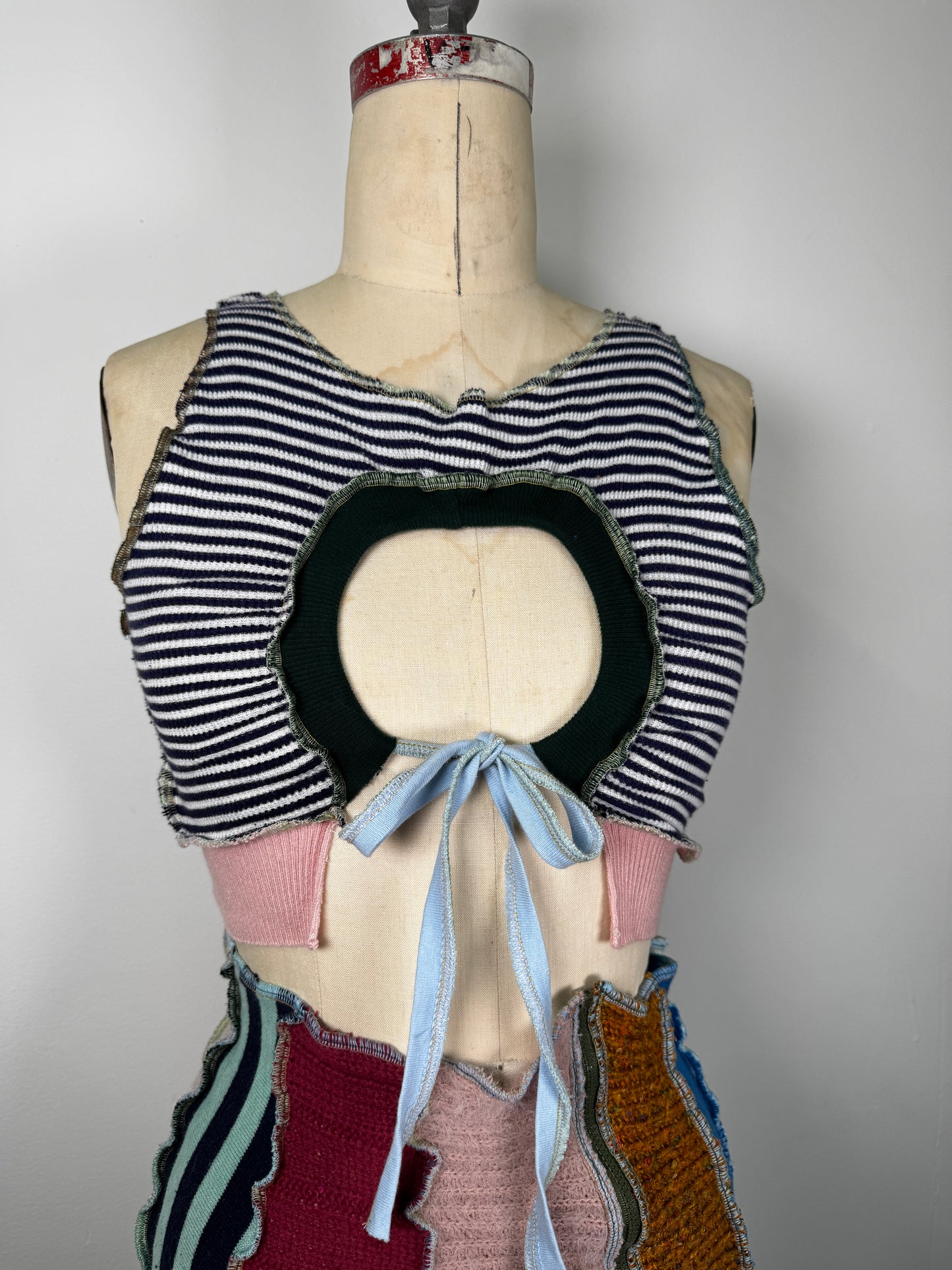 "AUDREY" Peek-a-Bow Top