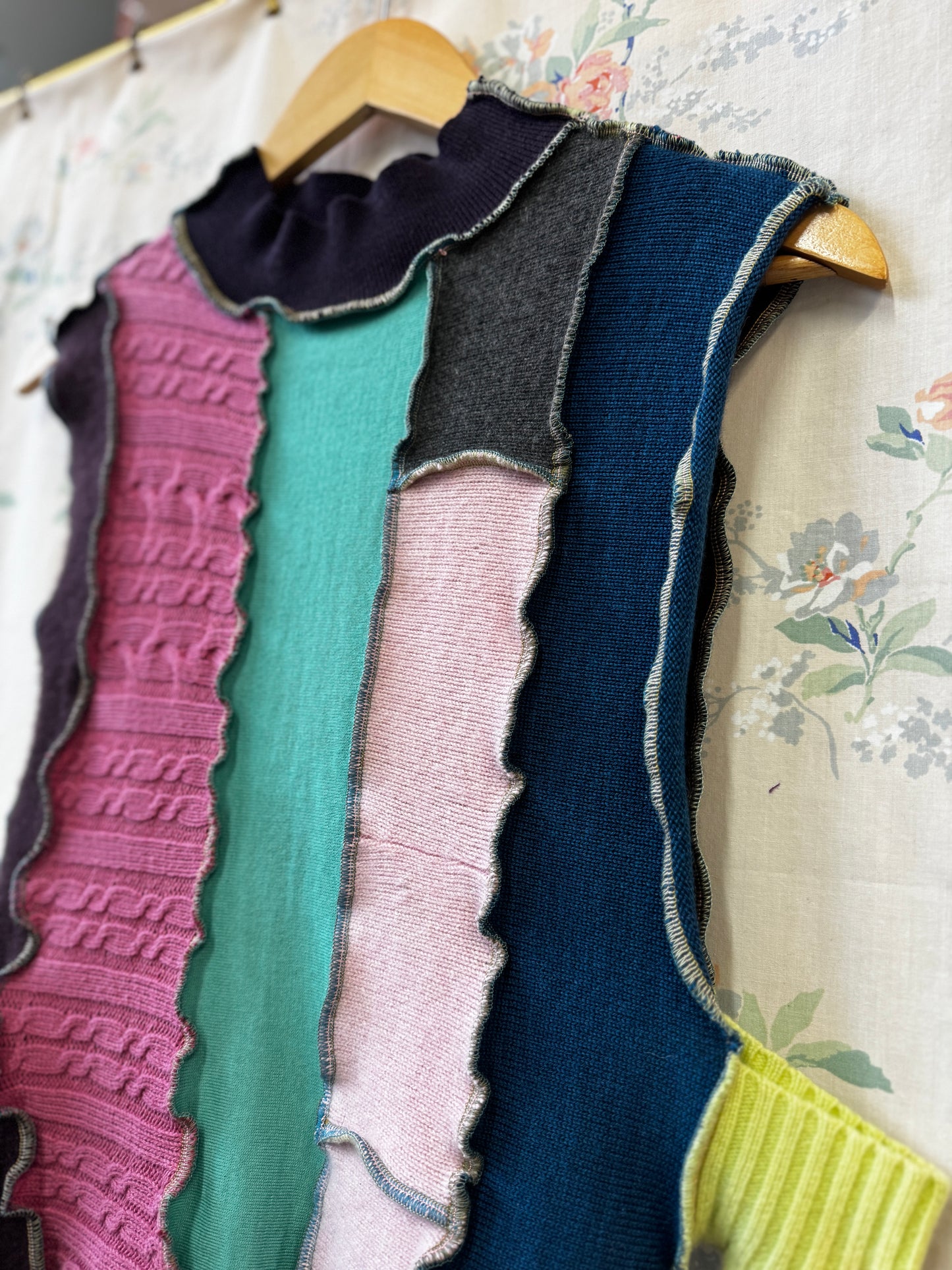 "PORGIE" Cashmere S'vest