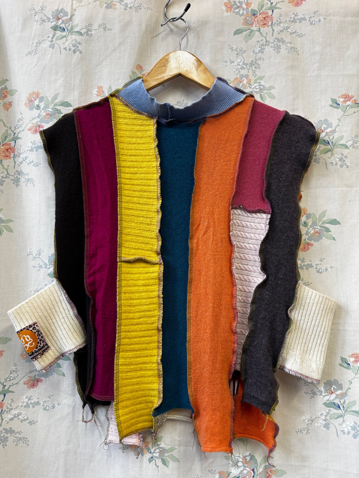 "LYNN" Cashmere S'vest