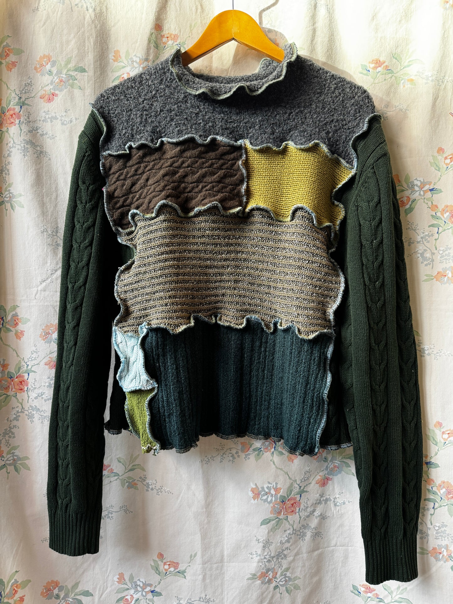 "BENNINGTON" Saves Nine Sweater